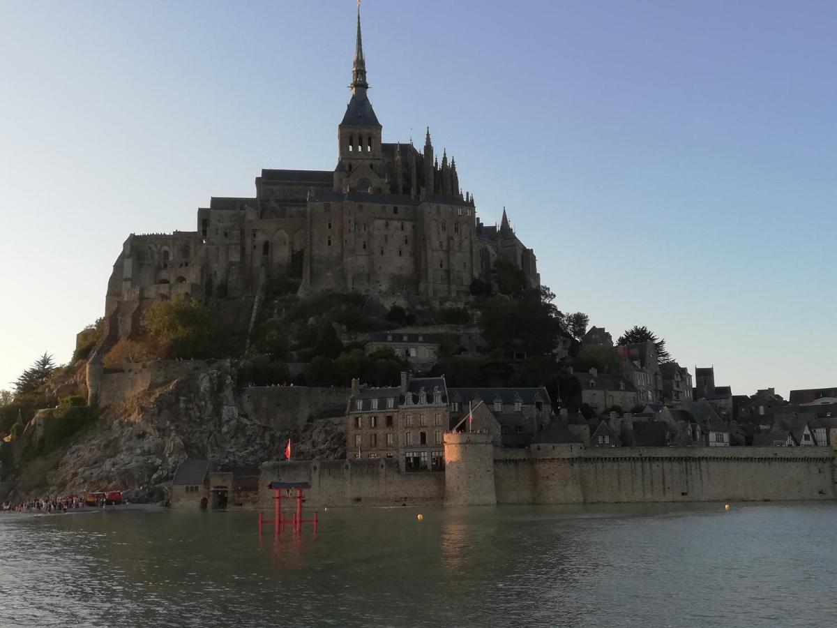 Chambres D'Hotes Les Fleurettes En Baie Du Mont Saint Michel Zewnętrze zdjęcie